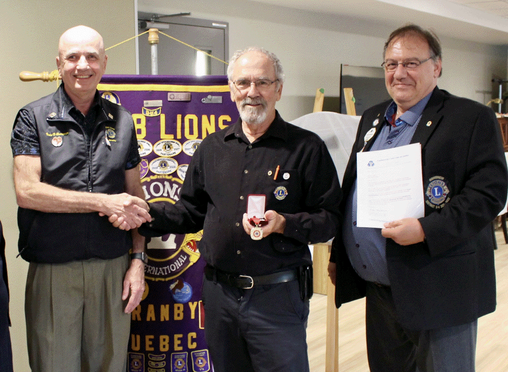 Distinction Tris Coffin